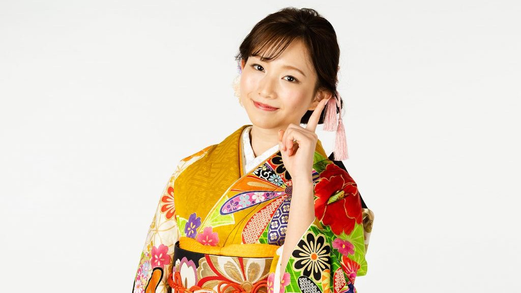振袖とは？： 二十歳の集い（成人式）に振袖｜わらくあんみずもちsince1941 富山