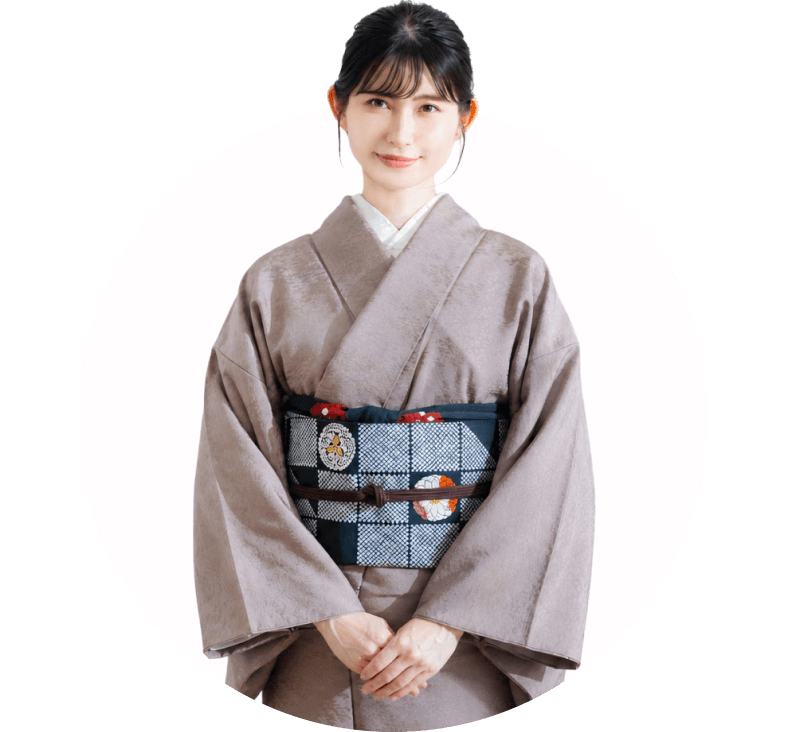 紬を着た女性
