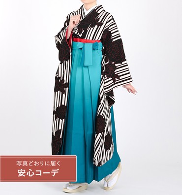 卒業式レンタル　振袖Mサイズ＋袴セット　ブランド：和風館　漆黒の薔薇　白/黒
