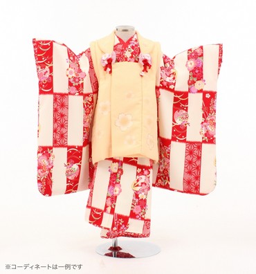 子供きもの　三ツ身被布セット　市松に桜　赤/クリーム