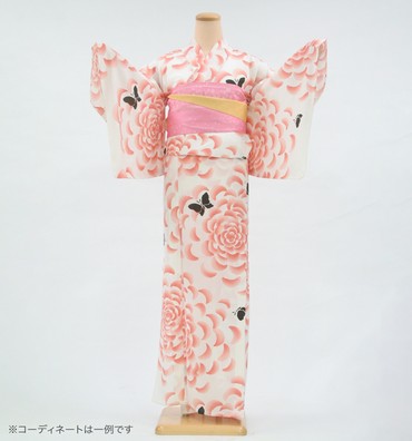 浴衣レンタル　浴衣Lサイズ　ブランド：tsumori chisato　花に蝶々　ベージュ
