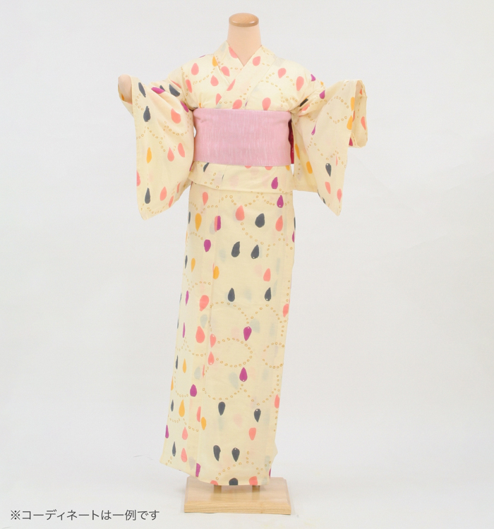 浴衣レンタル　浴衣Mサイズ　ブランド：tsumori chisato　ペンダントトップ　クリーム色