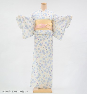 浴衣レンタル　浴衣Mサイズ　小花　白色
