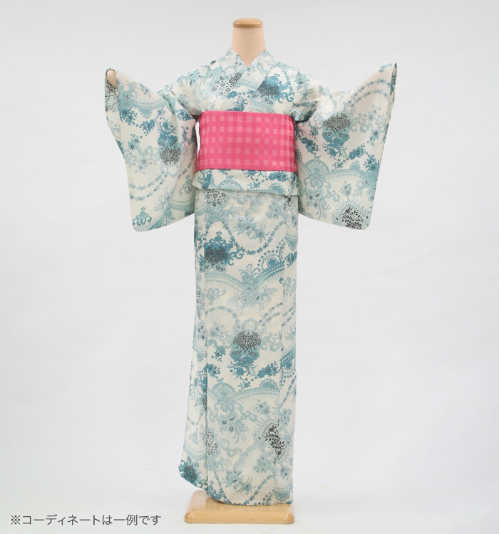 浴衣レンタル　浴衣Mサイズ　欧風華紋　生成り色