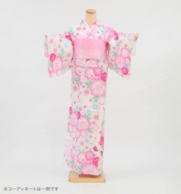 浴衣レンタル　浴衣Sサイズ　桜尽くし　ベージュ