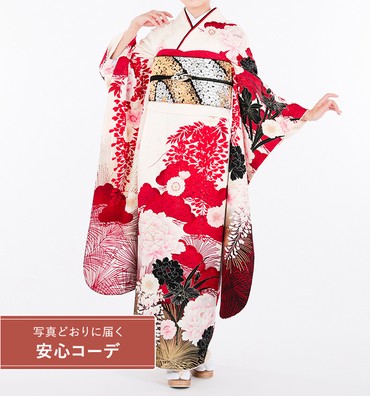 【写真どおりに届く安心コーデ】振袖レンタル　振袖Mサイズ　ブランド：AkinaMinami　赤松に牡丹　白