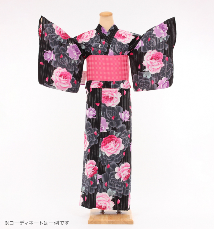 浴衣レンタル　浴衣Mサイズ　薔薇　黒色