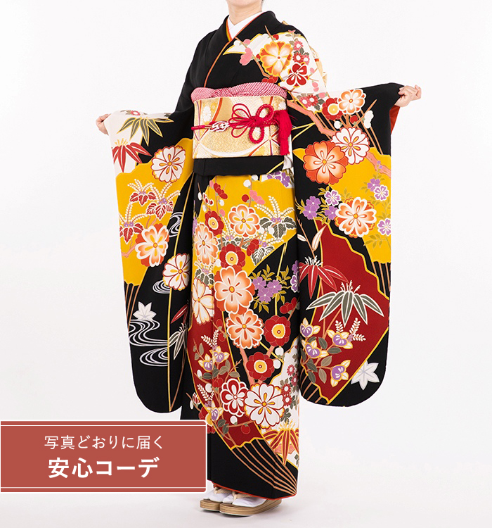 【写真どおりに届く安心コーデ】振袖レンタル　振袖Mサイズ　紅型風　扇面草花図　黒