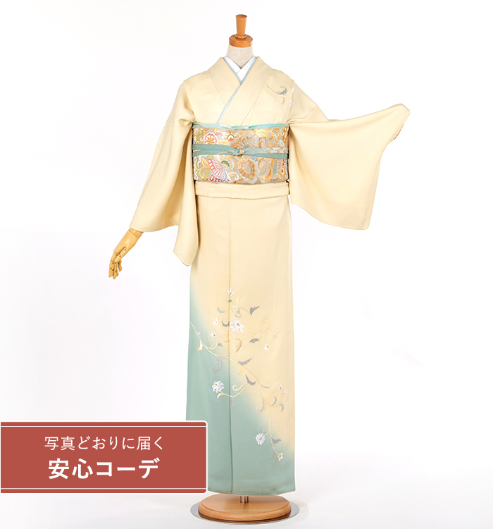 【写真どおりに届く安心コーデ】訪問着レンタル　訪問着LOサイズ　刺繍：唐花　薄クリーム　