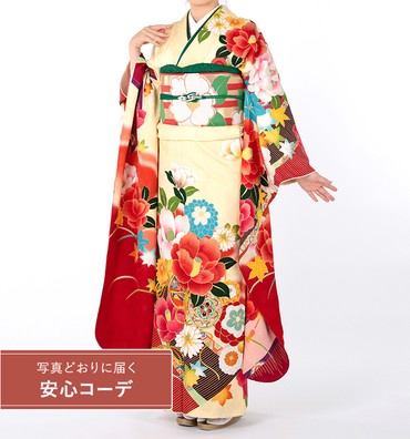 【写真どおりに届く安心コーデ】振袖レンタル　振袖LLサイズ　大椿に四季花　クリーム