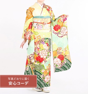 【写真どおりに届く安心コーデ】振袖レンタル　振袖Mサイズ　ブランド：SPIRALGIRL　色紙に几帳四季花文　黄緑